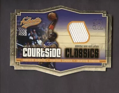 2003-04 Fleer Authentix Courtside Classics Amare Stoudemire Game-Worn Jersey • $0.99