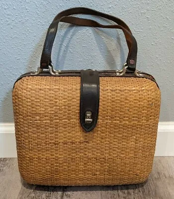 Vintage Wicker Purse With Leather Handles Made In British Hong Kong By Lori... • $15