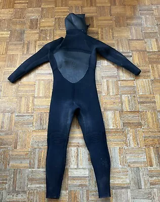 Xcel Infinity 6 Mil Surf Wetsuit Large. • $70