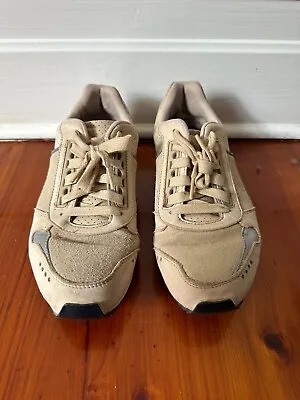 Lacoste Sneaker - US Size 9 • $25