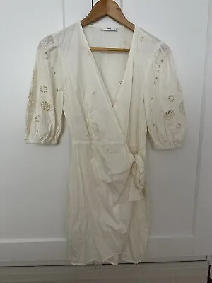 $15 • Buy Mango White Wrap Dress - Size 10