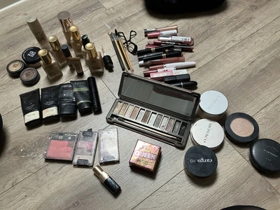 £120 • Buy Make Up Bundle Double Wear, Mac, Urban Decay, Huda Beauty