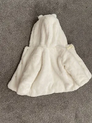 Gorgeous Baby Girls Warm Off White Furry Coat 12-18 Months 1-1.5 Years • £4.95