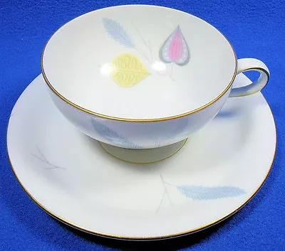  ESCHENBACH QTY Available RETRO  W2057 W 2057 CUP & SAUCER BAVARIA • $19.99