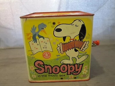 Vintage 1966 Mattel SNOOPY In The Music Box Jack In The Box Metal Peanuts • $24.99