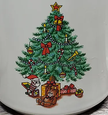 Set Of 4 Vintage Christmas Santa Tree Present Coffee Tea Hot Chocolate Cup Mug • $16.99
