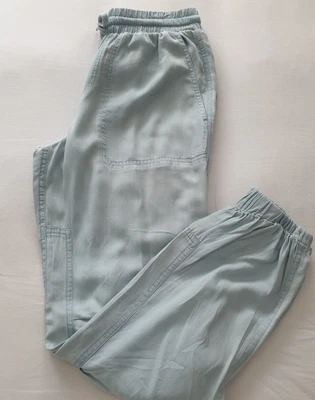 $15 • Buy Lorna Jane Hazel Casual Pant XS