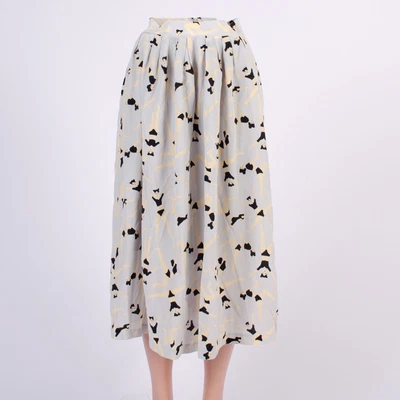 $75 • Buy Gorman Print Silk Skirt Women’s Size 6 XS