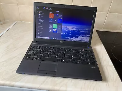 Acer Travelmate 5742  • £85