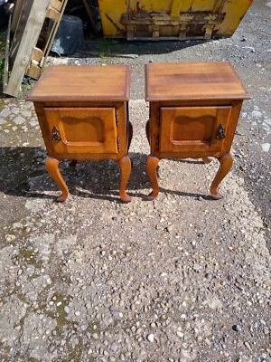 £150 • Buy Pair Pretty French Oak Bedside Cabinets Tables Louis Xv Style.