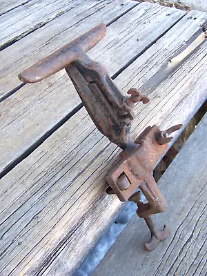 Vintage Antique STOVER MFG CO #20 Hand Saw Swivel Vise Sharpening Bench Old Tool • $55