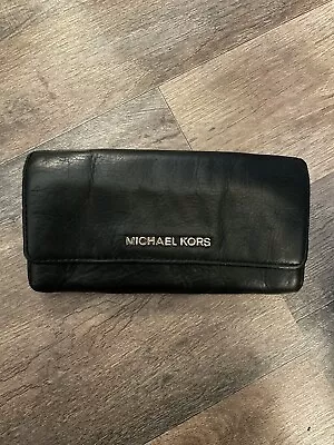 Michael Kors Black Flap Wallet With Zipper Back Pocket • $27.94