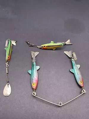 Vintage Fishing Lure Lot! Old Fly Tin Lizy’s Twin & Spinners! Pflueger #2! • $11.59