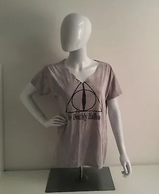 Harry Potter - Warner Bros Studio Tour - T-Shirt - The Deathly Hallows -UK Small • £0.99