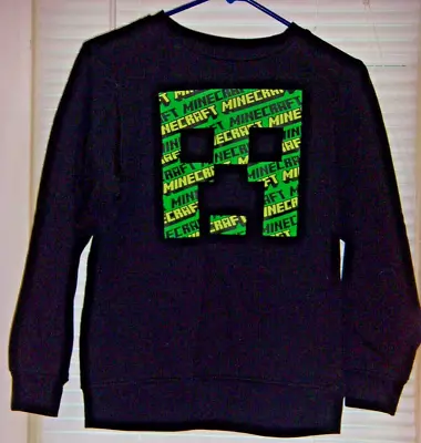 2021 Mad Engine Minecraft Black Sweatshirt Youth Size Large • $7