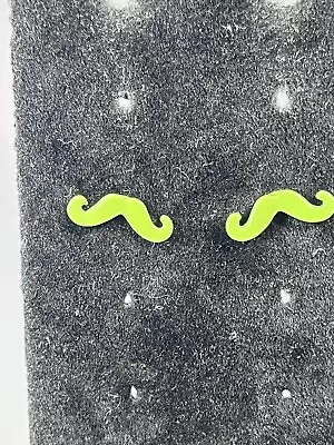 Green Moustache Studded Earrings Mid Century Retro Modernist Pierced  0.125  • $7.99