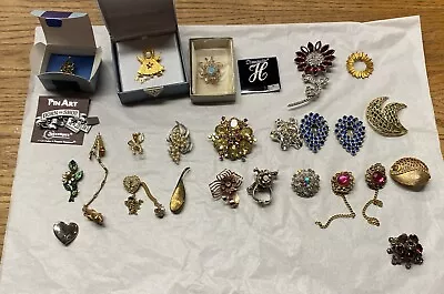 Vintage Brooch And Pins Lot • $30