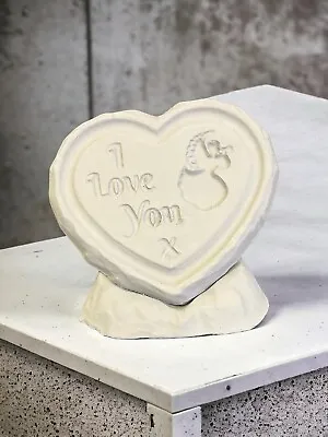 I Love You Expressive Heart Stone Weather Resistant Stone Ornamental Decoration • £10.99