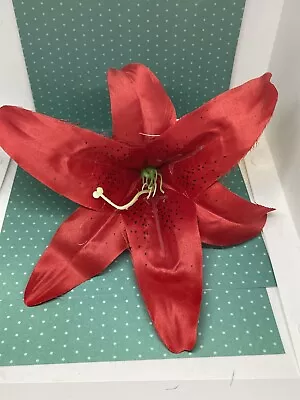 Red Lily Hair Flower Clip • £0.99