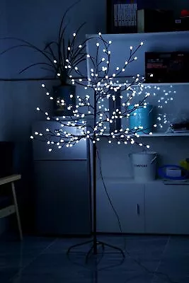 £34.95 • Buy Xmas White 5ft Pre-lit 200led Light Up Berry Cherry Blossom Tree Christmas 