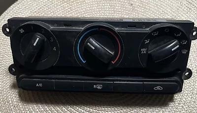 05 06 07 08 09 Ford Mustang Temperature Climate Control Heat A/C 7R33-19980-AF • $55