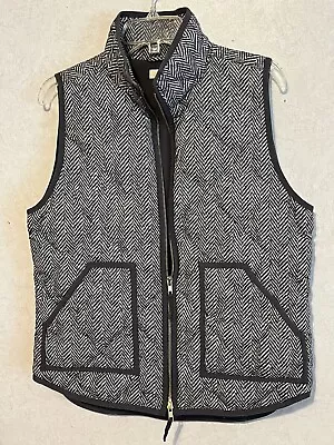 J.Crew Quilted Vest Gray Herringbone Black Trim Double Zip Snap Pockets Size M • $23.50