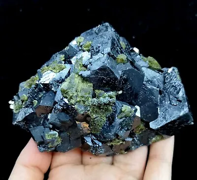 110mm 487g FLOATER Bright Magnetite With Hedenbergite From Inner Mongolia China • $245