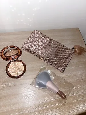 £110 • Buy New Mac Snowball Whisper Of Gilt Highlighter Limited Edition Gift Set Sequin Bag