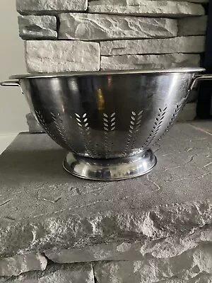 Vintage Stainless Steel Colander 12 Inch By 6.5 Inch Footed Leaf Pattern • $22