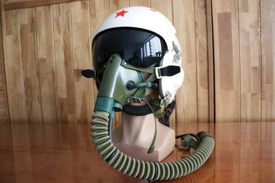 £385 • Buy Retired Air Force MiG-21 Fighter Pilot Flight Helmet + Oxygen Mask
