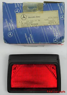 Mercedes-Benz W202 Third Brake Light A2028200056 2028200109 187720 • $199.97