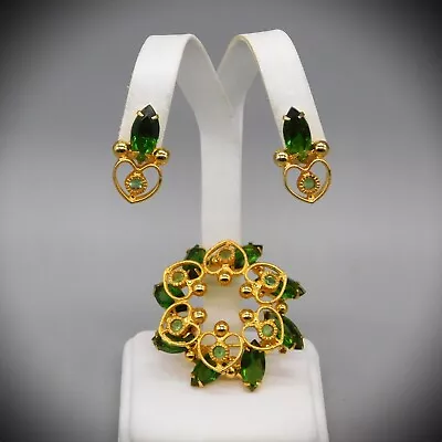 Vintage High End Design Green Rhinestone Dome Brooch Clip Earrings Heart Scrolls • $39.99