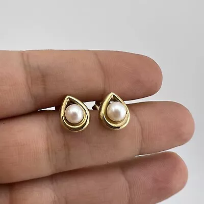 9ct 375 Yellow Gold Teardrop Pearl Stud 80s Vintage Women’s Earrings 1.54g • £58.99