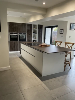 £4000 • Buy Sigma Kitchen, Dexton Worktops And Neff Appliances 