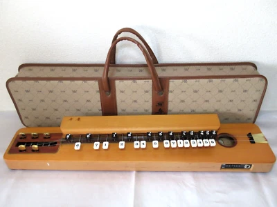 $129.99 • Buy Peacock Japanese Harp SUZUKI BENKEI(弁慶) Taishogoto Koto Electric Nagoya Harp