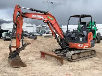 2016 Kubota KX040-4 Mini Excavator Backhoe Blade Bucket Hyd Aux Thumb Bidadoo • $15500