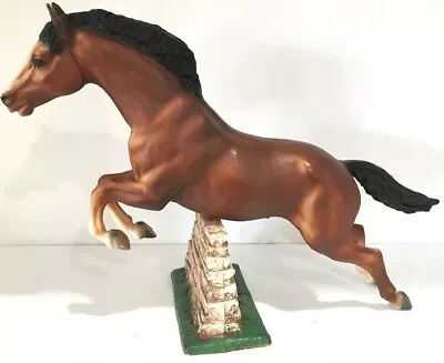 Breyer Horse Vintage 1970s Jumping Bay Model #300 StoneWall Round Mark Mold USA • $39.99