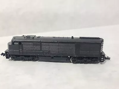 Trix N U30CG Diesel Locomotive Former Santa Fe Locomotive 405 Painted Black  • $42.46