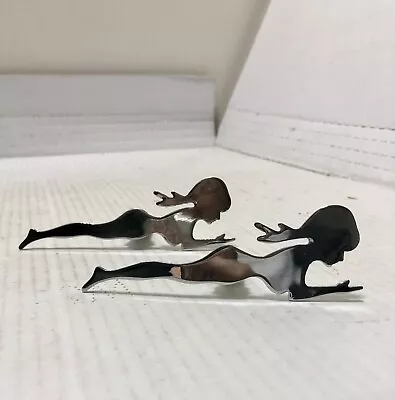 $12 • Buy New 2 PC Chrome 5  Naked Lady Emblem Set W/ Bolt On Studs Right Facing