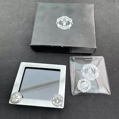 Manchester United Boxed Photo Frame And Badge  Silvertone Metal • £9