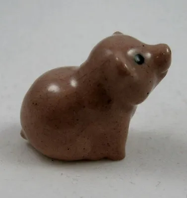 Hagen Renaker Miniature Made In America Pig Seated Looking Up • $12.99