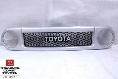 New Oem Toyota Fj Cruiser Silver Painted Grille • $179.95