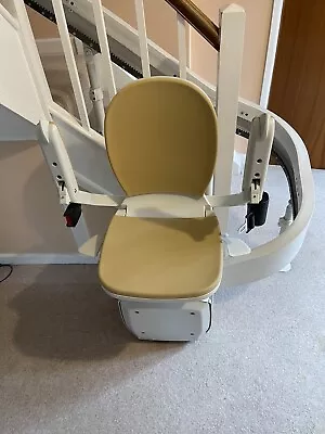 Acorn 180 T565 LH Model Curved Stair Lift Located In Salisbury • £850