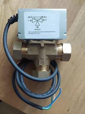 Honeywell 3 Port 28mm Diverter Valve. Motorised Valve • £45