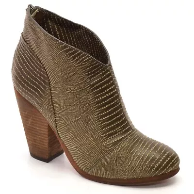 Ladies Modern Vintage $325 Taylor Booties 37.5 / 7 Lizard Embossed Leather Boots • $69.99