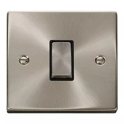 £11.10 • Buy Click Deco 10 Amp 1 Gang 2 Way Plate Light Switch Satin Chrome Black Insert