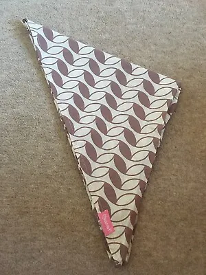 Mamascarf Breastfeeding Scarf Retro Leaf • £8.99