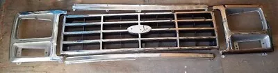 Ford F100 F150 F250 F350 Bronco 1981-1986 Complete Front Grill Assembly • $850