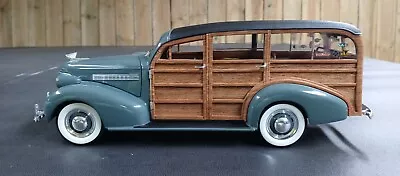 Sunstar 1/18 1939 Chevrolet Woody Wagon • $60