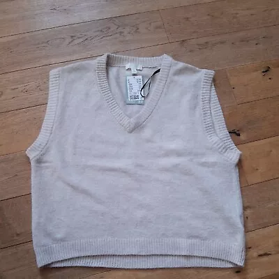 H&M Sleeveless Jumper • £0.99